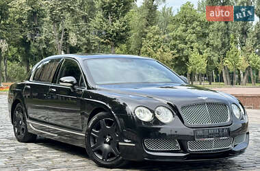 Седан Bentley Continental Flying Spur 2008 в 