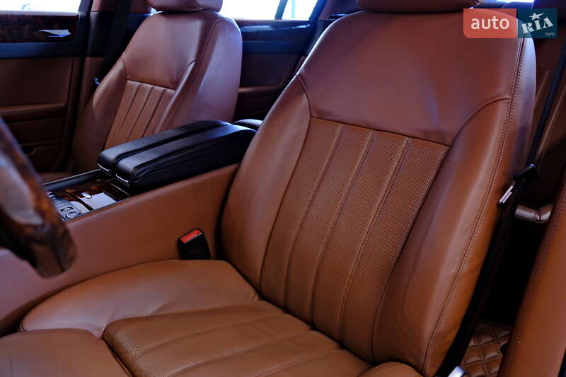 Седан Bentley Continental Flying Spur 2007 в Одессе фото 40 Седан Bentley Continental Flying Spur 2007 в Одессе