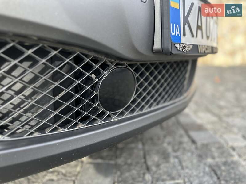 Седан Bentley Continental Flying Spur 2008 в Рівному