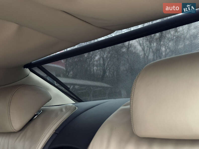 Седан Bentley Continental Flying Spur 2006 в Києві фото 24 Седан Bentley Continental Flying Spur 2006 в Києві