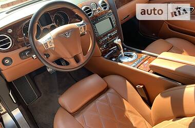 Купе Bentley Continental GT 2010 в Киеве