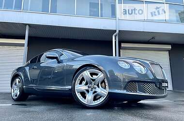 Купе Bentley Continental GT 2011 в Києві