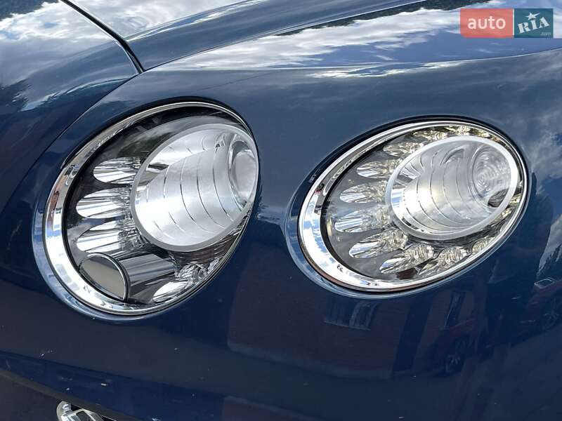 Купе Bentley Continental GT 2016 в Киеве