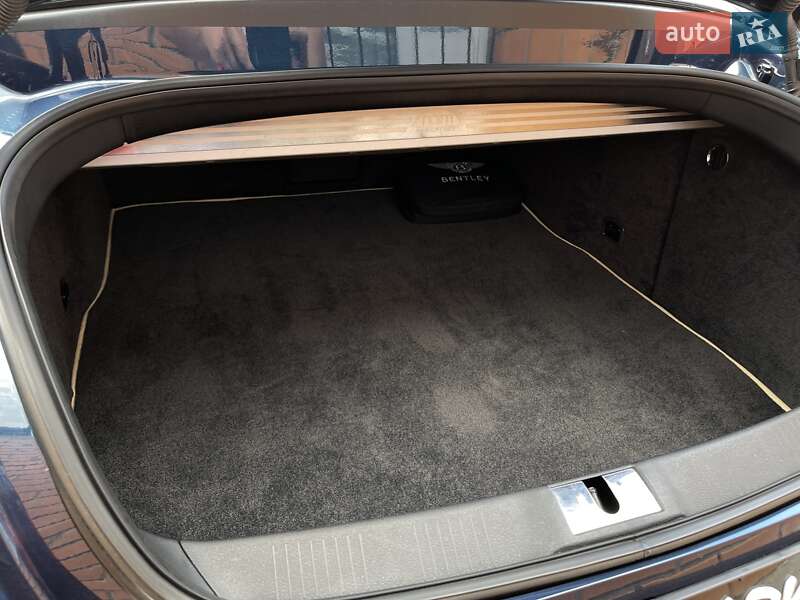 Купе Bentley Continental GT 2016 в Киеве