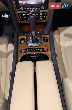 Купе Bentley Continental GT 2011 в 