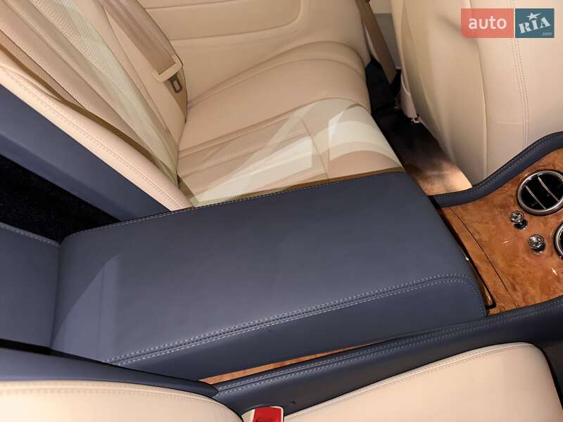 Купе Bentley Continental GT 2011 в Одессе