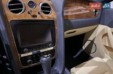 Купе Bentley Continental GT 2011 в 