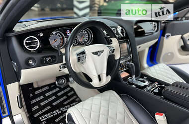Седан Bentley Continental GT 2011 в Києві