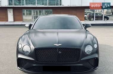 Купе Bentley Continental GT 2020 в 