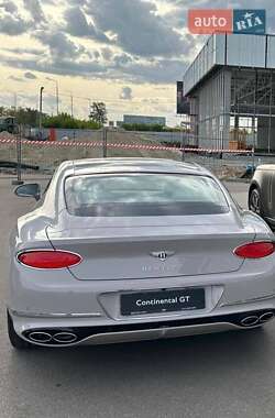 Купе Bentley Continental GT 2023 в Києві