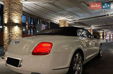 Кабриолет Bentley Continental GT 2008 в 