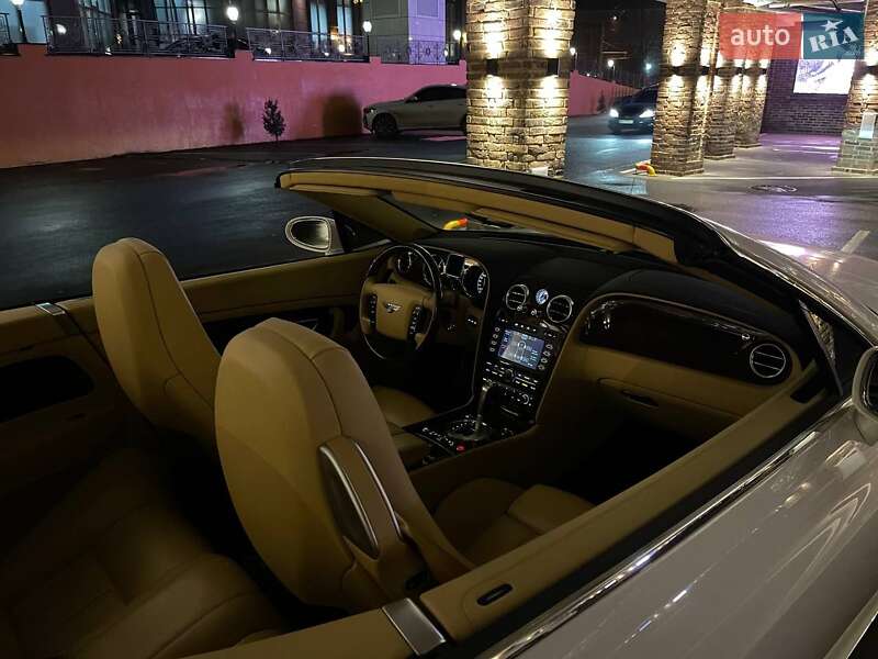 Кабриолет Bentley Continental GT 2008 в Одессе