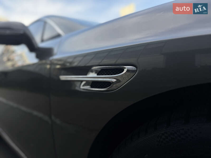 Купе Bentley Continental GT 2016 в Киеве