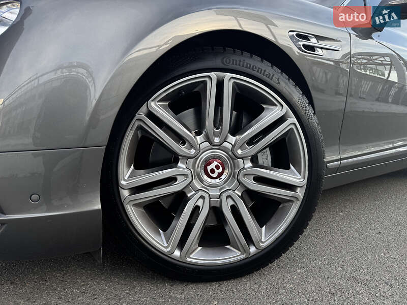Купе Bentley Continental GT 2016 в Киеве