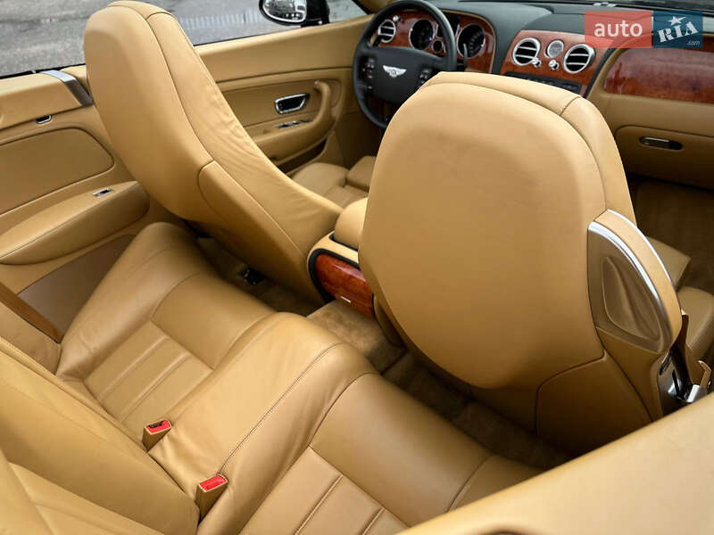 Купе Bentley Continental GT 2007 в Киеве