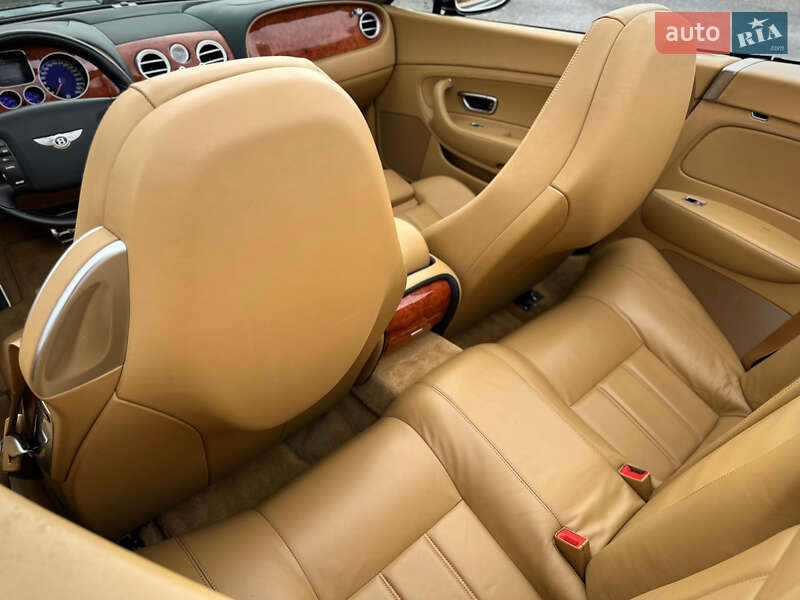 Купе Bentley Continental GT 2007 в Киеве