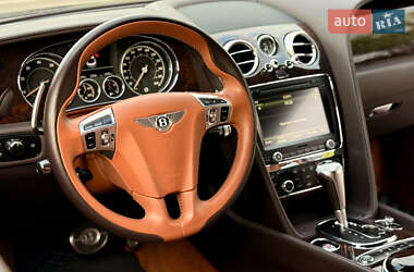 Купе Bentley Continental GT 2016 в 