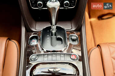 Купе Bentley Continental GT 2016 в 