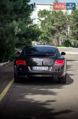 Купе Bentley Continental GT 2012 в 