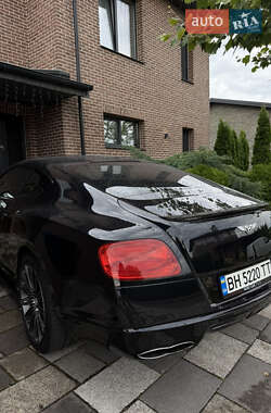 Купе Bentley Continental GT 2011 в 