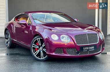 Купе Bentley Continental GT 2012 в 