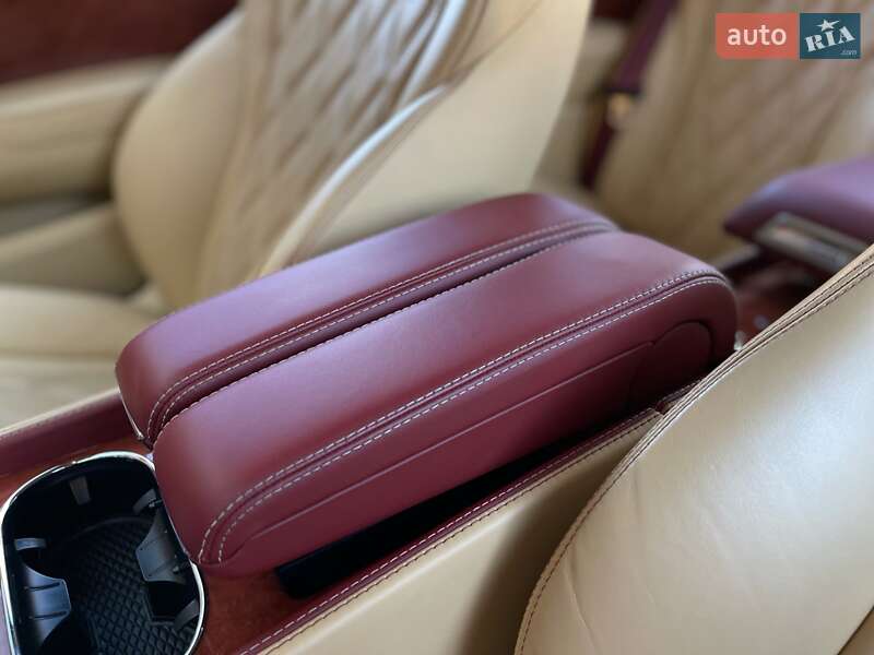 Купе Bentley Continental GT 2012 в Києві фото 64 Купе Bentley Continental GT 2012 в Києві