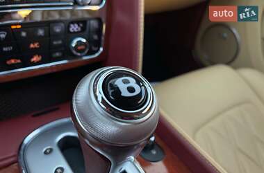 Купе Bentley Continental GT 2012 в 