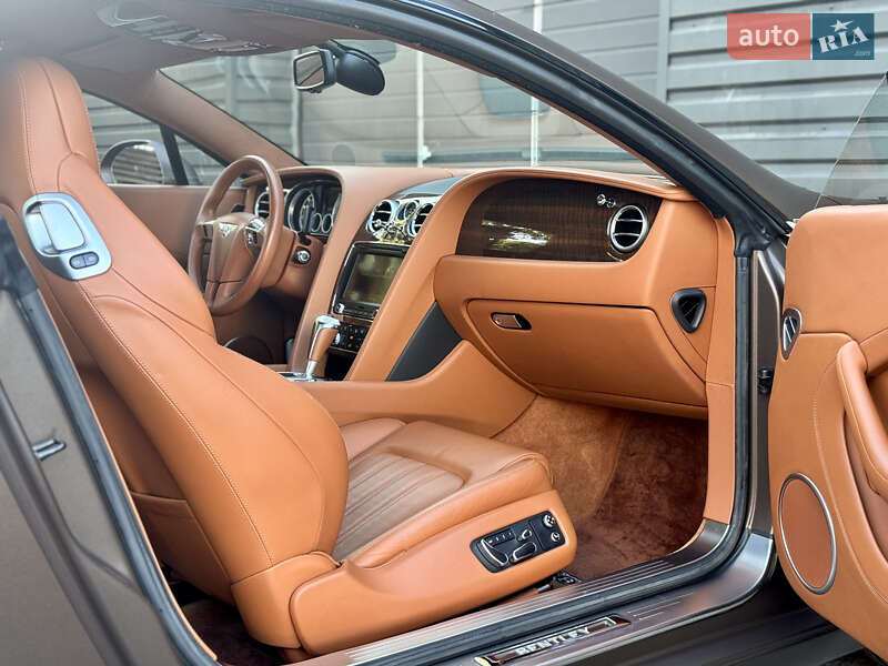 Купе Bentley Continental GT 2014 в Киеве