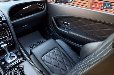 Купе Bentley Continental GT 2011 в 