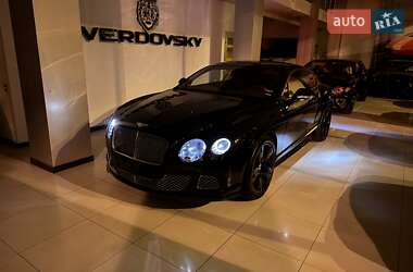Купе Bentley Continental GT 2012 в 