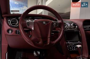 Купе Bentley Continental GT 2012 в 