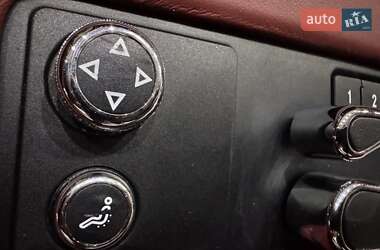 Купе Bentley Continental GT 2012 в 