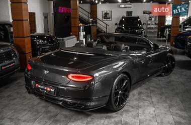 Кабріолет Bentley Continental GT 2022 в 
