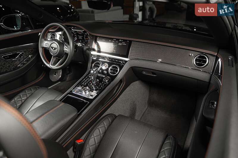 Кабриолет Bentley Continental GT 2022 в Одессе фото 36 Кабриолет Bentley Continental GT 2022 в Одессе
