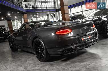 Кабріолет Bentley Continental GT 2022 в 