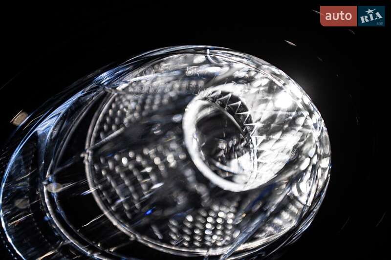 Кабриолет Bentley Continental GT 2022 в Одессе фото 118 Кабриолет Bentley Continental GT 2022 в Одессе