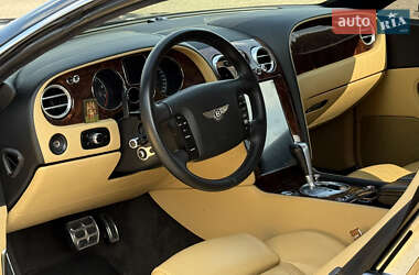 Купе Bentley Continental GT 2004 в 