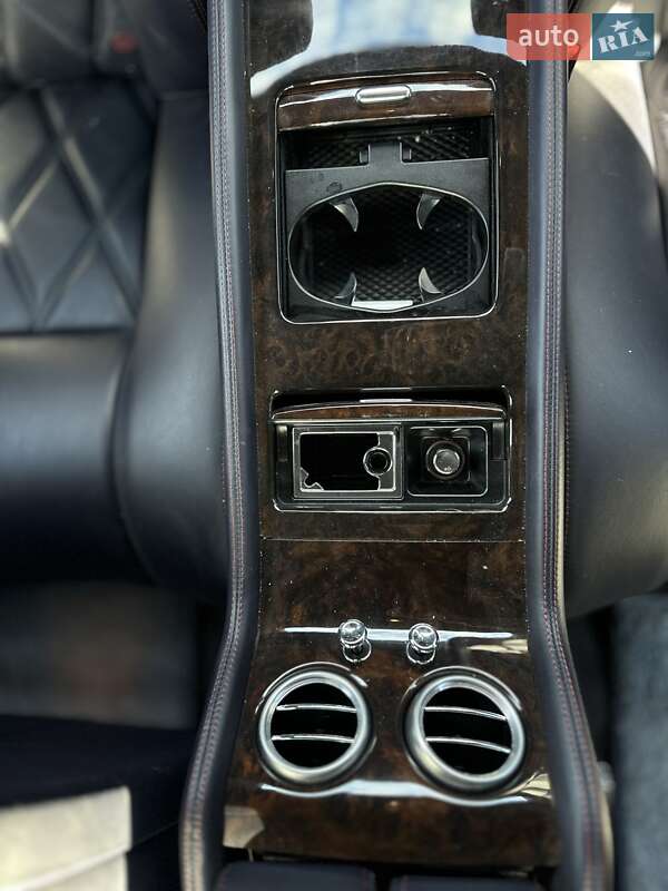 Купе Bentley Continental GT 2006 в Черновцах фото 21 Купе Bentley Continental GT 2006 в Черновцах
