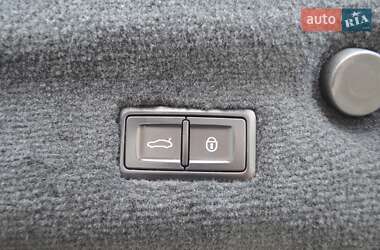 Седан Bentley Continental GT 2019 в  фото 46 Седан Bentley Continental GT 2019 в