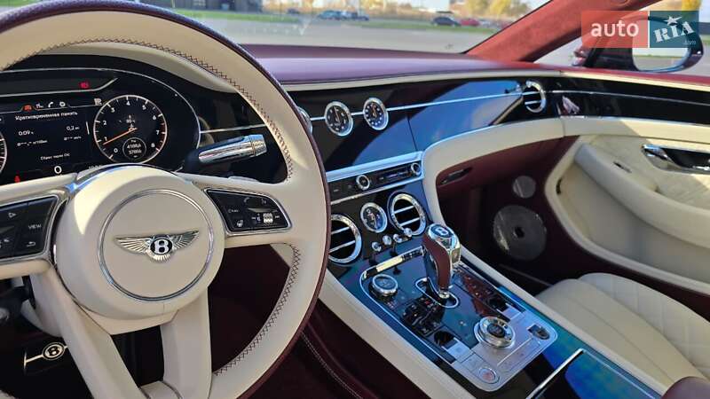 Купе Bentley Continental GT 2021 в Киеве фото 10 Купе Bentley Continental GT 2021 в Киеве