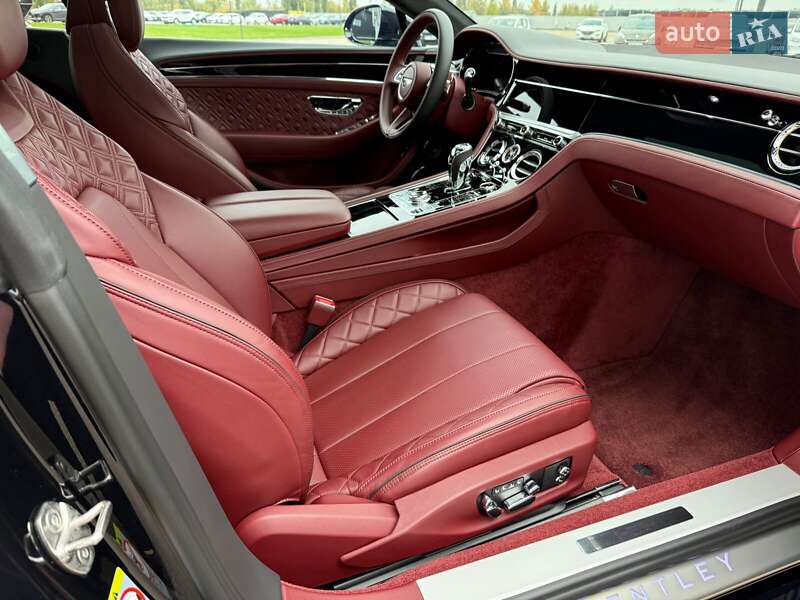 Купе Bentley Continental GT 2021 в Києві фото 6 Купе Bentley Continental GT 2021 в Києві