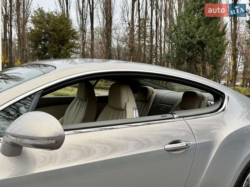 Купе Bentley Continental GT 2011 в Киеве фото 83 Купе Bentley Continental GT 2011 в Киеве
