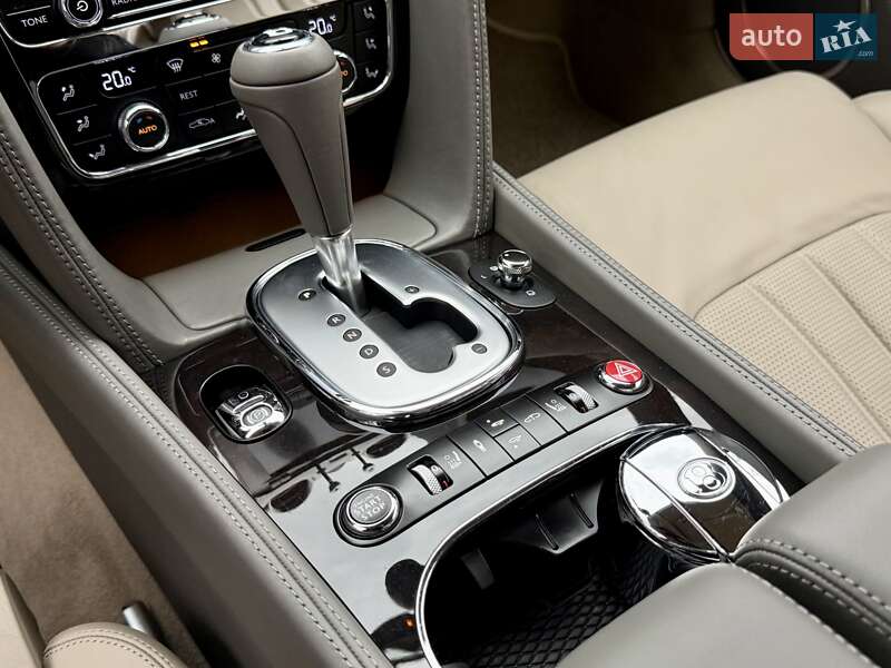 Купе Bentley Continental GT 2011 в Киеве фото 108 Купе Bentley Continental GT 2011 в Киеве