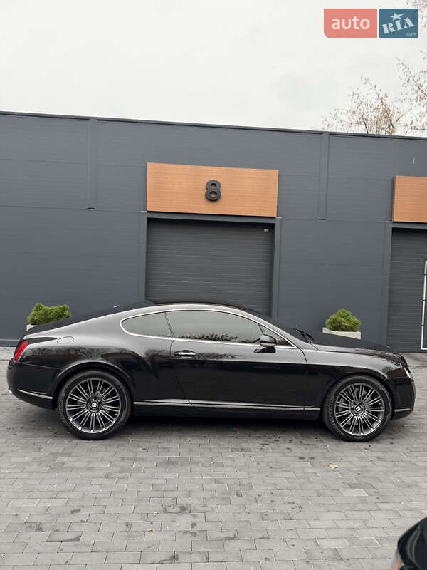 Купе Bentley Continental GT 2004 в Києві