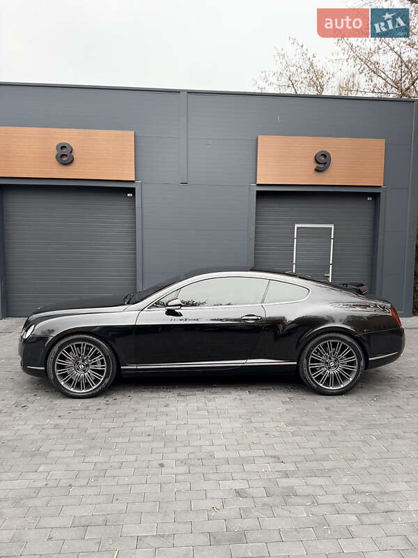 Купе Bentley Continental GT 2004 в Києві