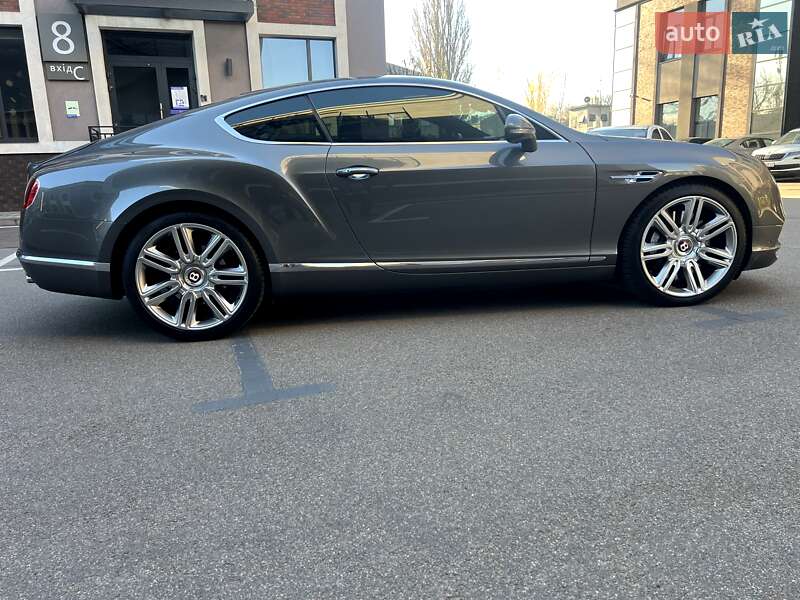 Купе Bentley Continental GT 2016 в Киеве фото 8 Купе Bentley Continental GT 2016 в Киеве