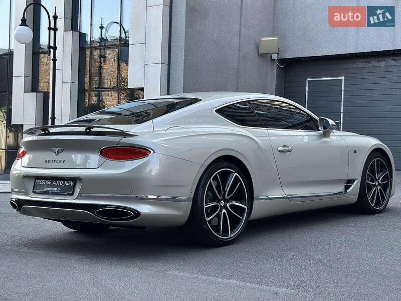 Купе Bentley Continental GT 2018 в Києві фото 25 Купе Bentley Continental GT 2018 в Києві