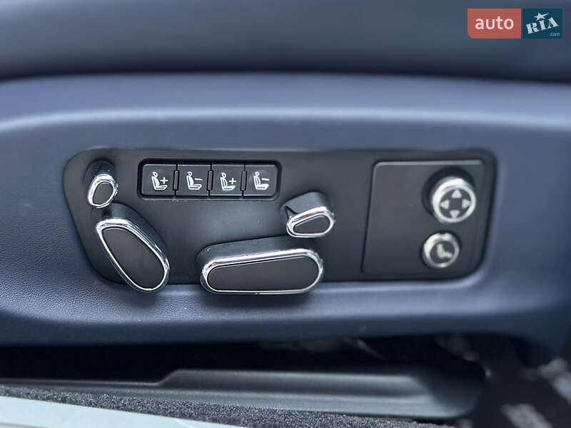 Купе Bentley Continental GT 2018 в Києві фото 54 Купе Bentley Continental GT 2018 в Києві