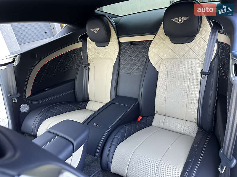 Купе Bentley Continental GT 2018 в Києві фото 59 Купе Bentley Continental GT 2018 в Києві