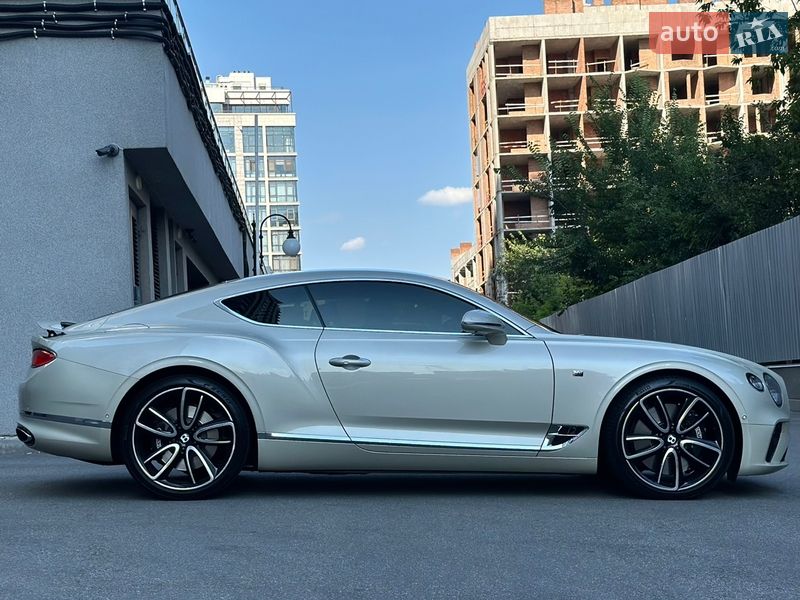 Купе Bentley Continental GT 2018 в Киеве